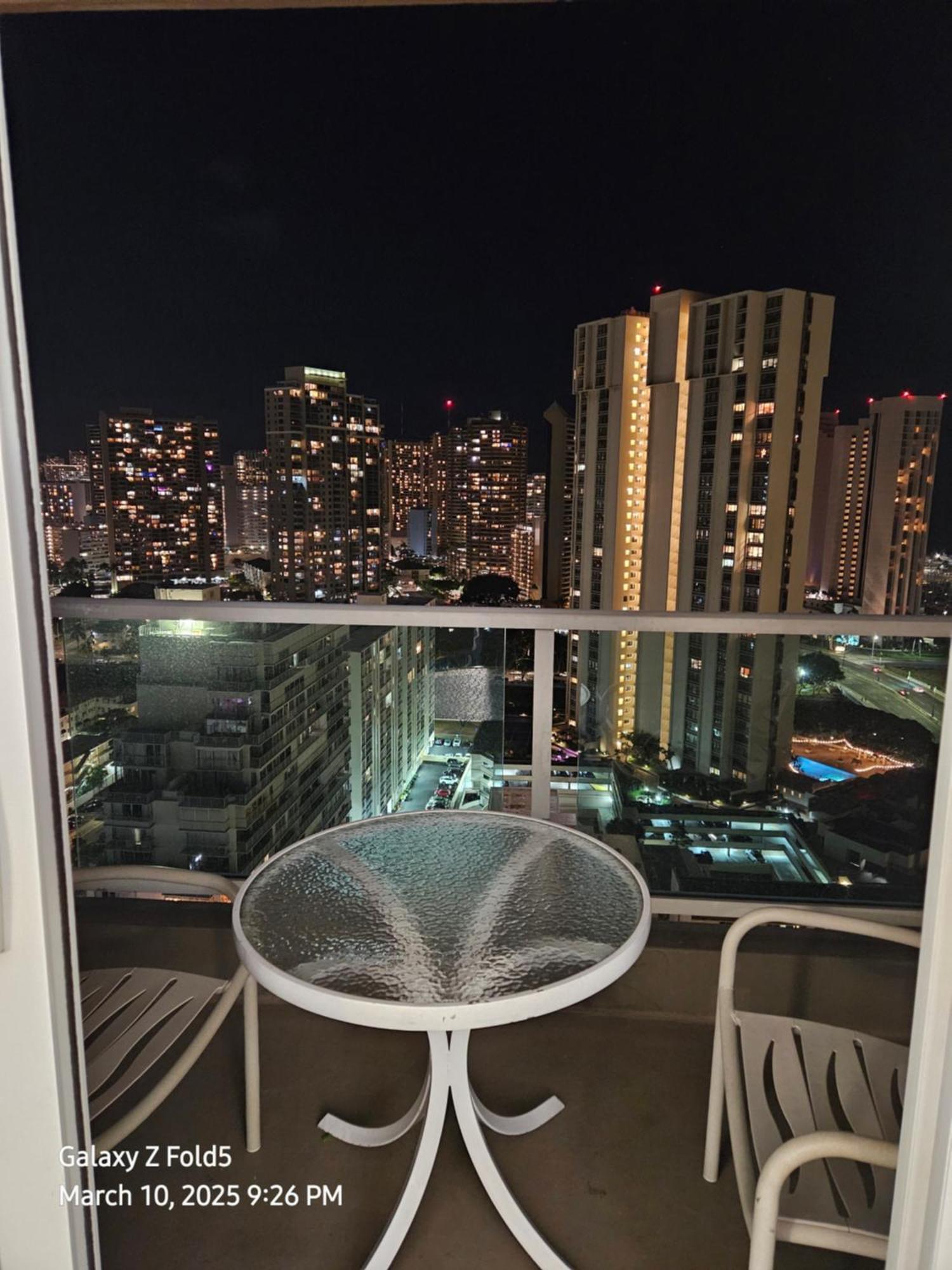 Ala Moana Hotel By Final Form Honolulu Extérieur photo